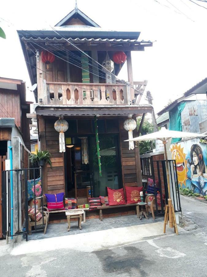 Huen Chiang Man Hostel (Adults Only) Chiang Mai Exterior foto